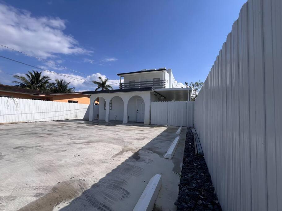 מיאמי Modern Apartment Near Wynwood! מראה חיצוני תמונה
